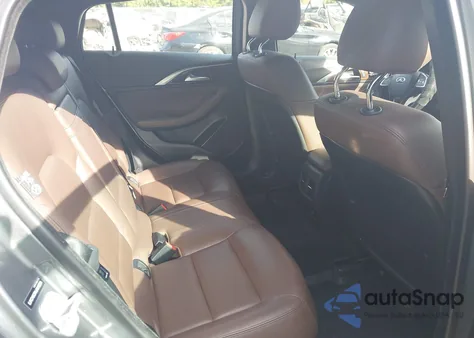 2018 Infiniti Qx30 Essential/Luxe/Luxury/Premium z USA, uszkodzony, nr VIN SJKCH5CR4JA040264